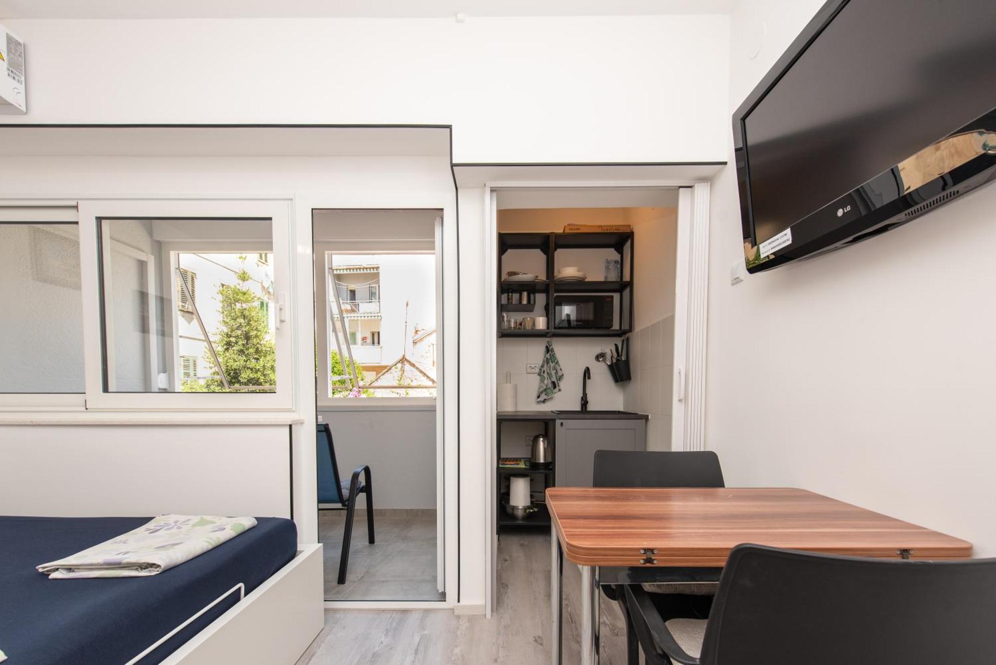 Laghanini Apartments Split Exterior photo
